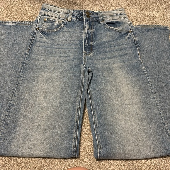 NWT Petra153 Super Flare Leg Jeans - Picture 3 of 4